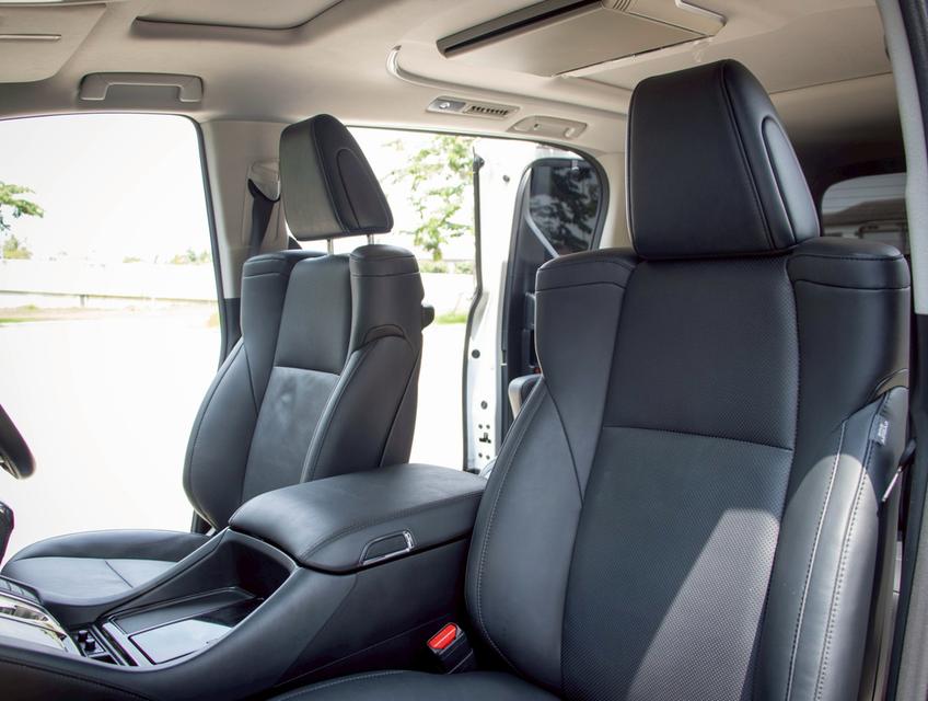 TOYOTA ALPHARD 2.5L SC PACKAGE 2023 12