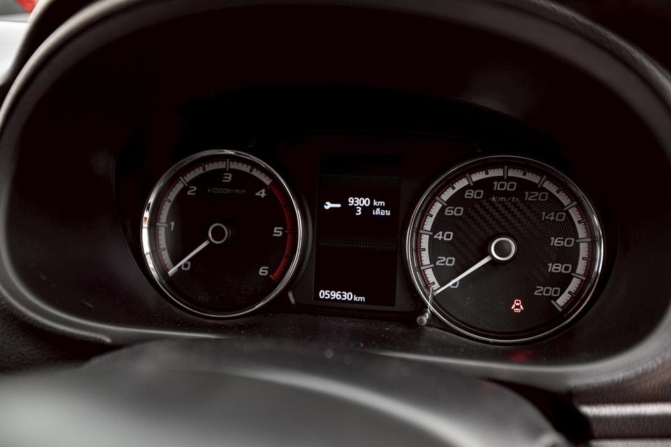 MITSUBISHI TRITON 2.4 GT PLUS DOUBLE CAB เกียร์ Auto สีเทา ปี 2019 ไมล์ 59,000 แท้ 13