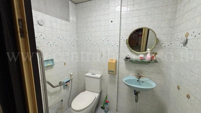 ทาวน์โฮม เกร็ดแก้วการ์เด้น 2 - ปากเกร็ด แปลงมุม ใกล้รถไฟฟ้าสายสีชมพู 7