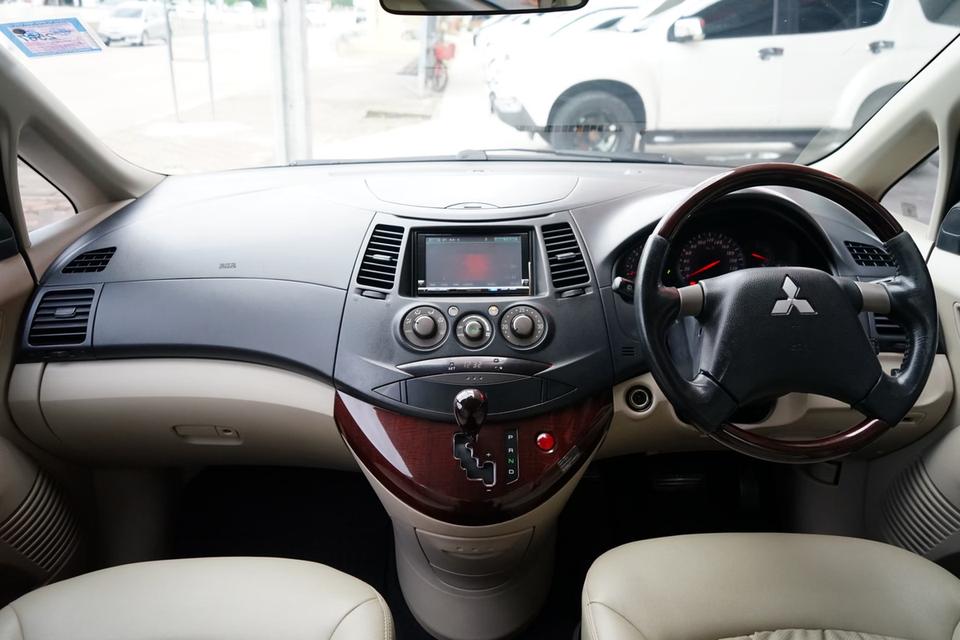 2010 SPACE WAGON GLS 9