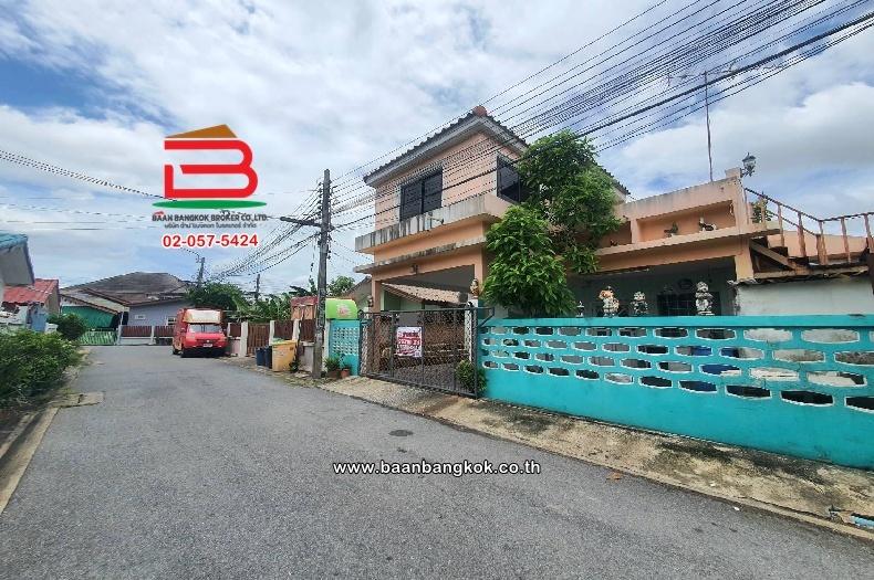 บ้านเดี่ยว หมู่บ้าน ทหารกองหนุน บางชัน เนื้อที่ 45 ตร.ว (ซอยพระยาสุเรนทร์ 28) แขวงบางชัน เขตคลองสามวา กรุงเทพมหานคร