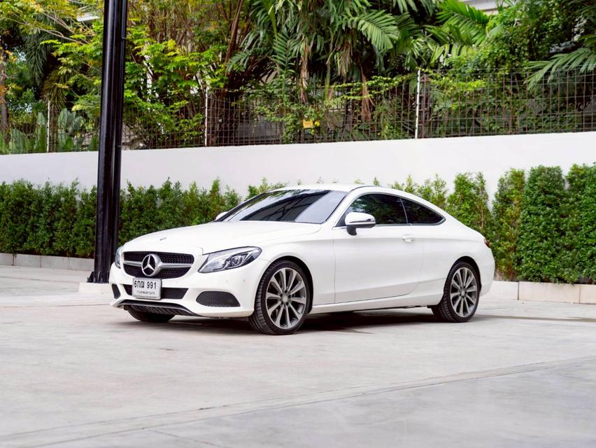 Benz C250 Coupe Sport ปี17