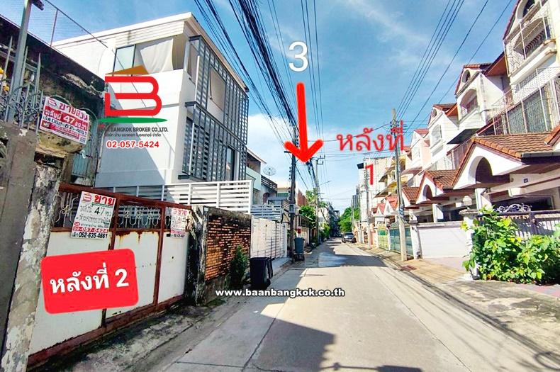 ทาวน์เฮาส์ เนื้อที่ 45 ตร.ว. ซอยสุขุมวิท 99 ทำเลดี ใกล้ BTS สถานีบางจาก ถนนสุขุมวิท แขวงบางจาก เขตพระโขนง 12
