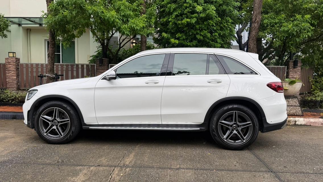 BENZ GLC220d AMG Dynamic ปี 2022 รถมือเดียว ดีเซลตัวท็อป AMG รถสวย ออปชันแน่น SUV หรู ขับดี ประหยัด ใช้งานได้ยาวๆ รูปที่ 8