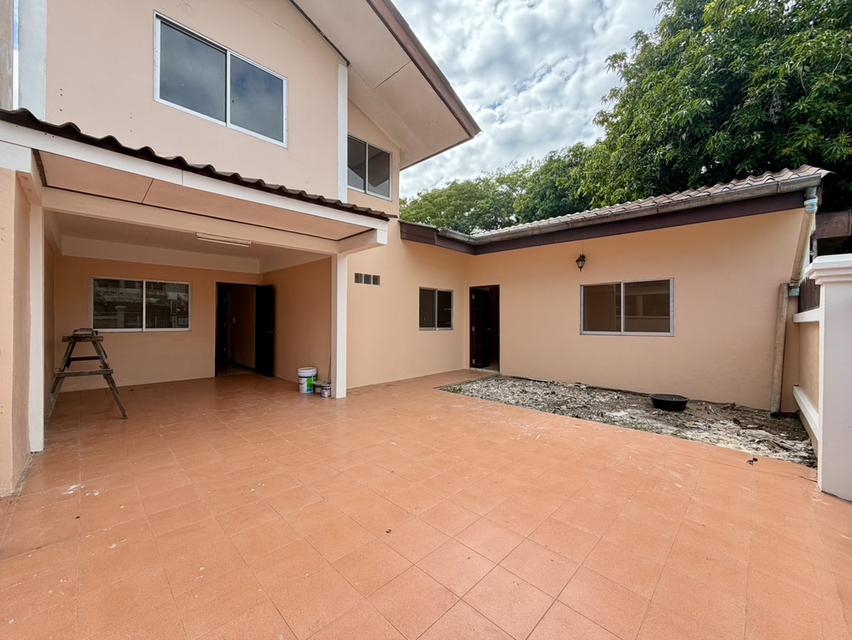 🚩บ้านปัฐวิกรณ์ 2 ชั้น รีโนเวทแล้ว 49 ตร.ว. ทำเลดี ซ.นวมินทร์ 74 บางกะปิ กรุงเทพฯ 4