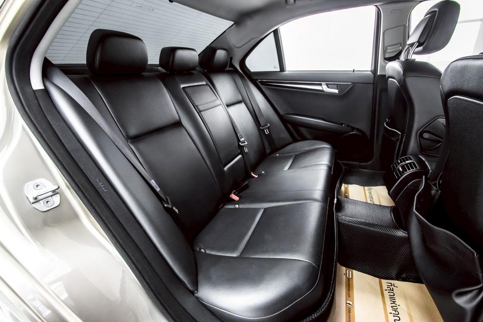 MERCEDES-BENZ C-CLASS C200 KOMPRESSOR (W204) 2010 10