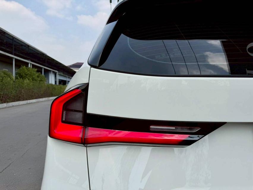 BMW X1 2.0i sDrive M sport ปี24 จด25 สีขาว มือเดียว สภาพป้ายแดง กลิ่นใหม่ยังอยู่ รูปที่ 13