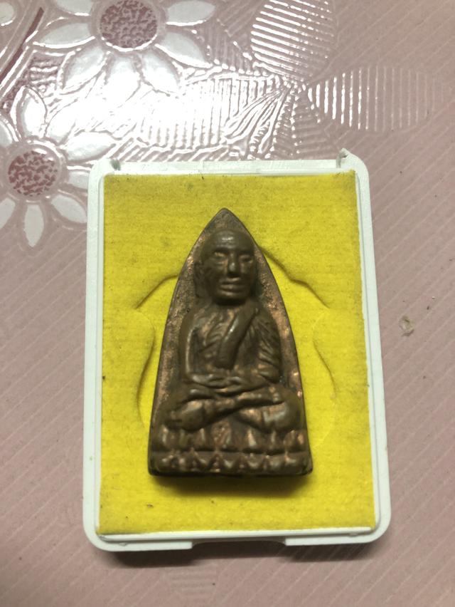 หลวงปู่ทวดหลังเตารีดปี 05