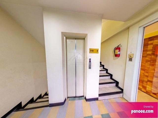 ขายอาคารพาณิชย์ 5 ชั้นครึ่ง รวมดาดฟ้า ใจกลางรัชดา-ห้วยขวาง 1,800 ตรม. ติดถนนรัชดาภิเษก ใกล้ MRT ห้วยขวาง เพียง 350 เมตร 8