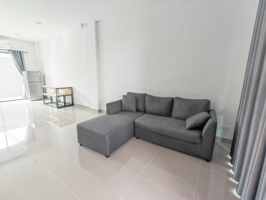 เช่าทาวน์โฮม 3 ชั้น ใกล้ BTS สายหยุด  Premium Place พหลโยธิน รามอินทรา 2