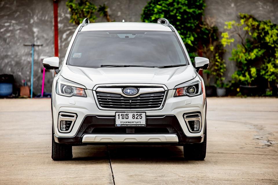รหัสรถ GT825 SUBARU #FORESTER 2.0 i-S Eyesight AWD ปี 2020 สีขาว