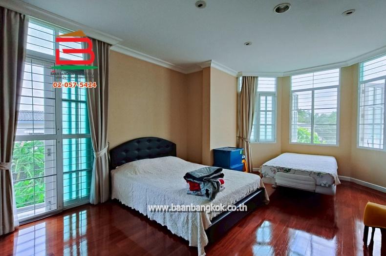 บ้านเดี่ยว หมู่บ้าน พิมลกาญจน์ เนื้อที่ 101 ตรว. ถนนแจ้งวัฒนะ ตำบลบ้านใหม่ อำเภอปากเกร็ด จังหวัดนนทบุรี 11