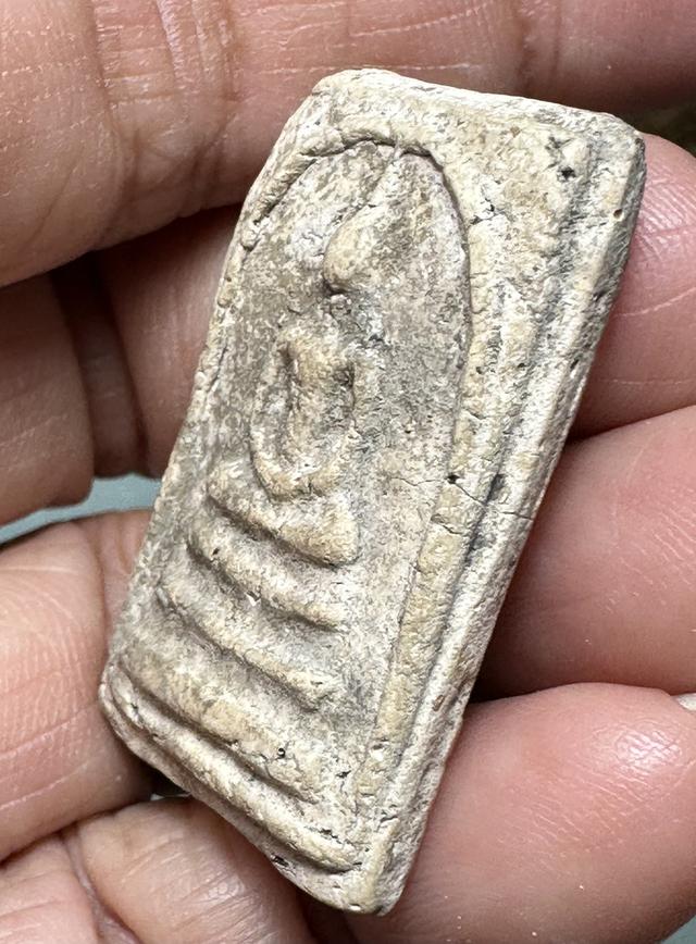 พระสมเด็จพิมพ์ทรงเจดีย์ เนื้อหนึกนุ่ม รูปที่ 4