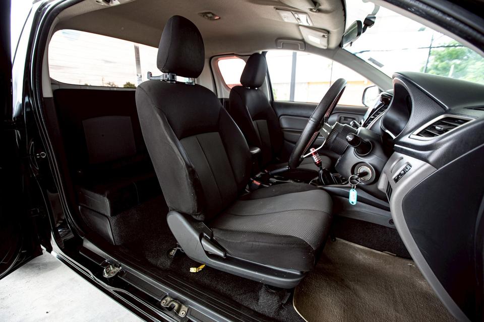 ขาย Mitsubishi Triton 2.5Glx ปี17 12