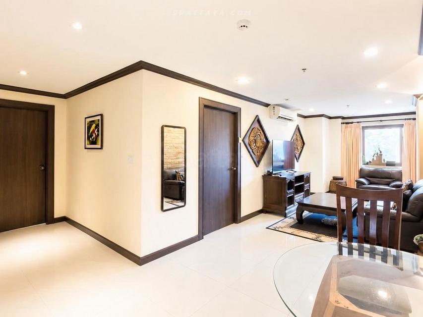 Urgent Sale — Spacious 1-Bedroom Condo at Nirvana, Thappraya RoadSpacious condo for urgent sale at Nirvana on Thappraya Road, located in the Pratumnak 4