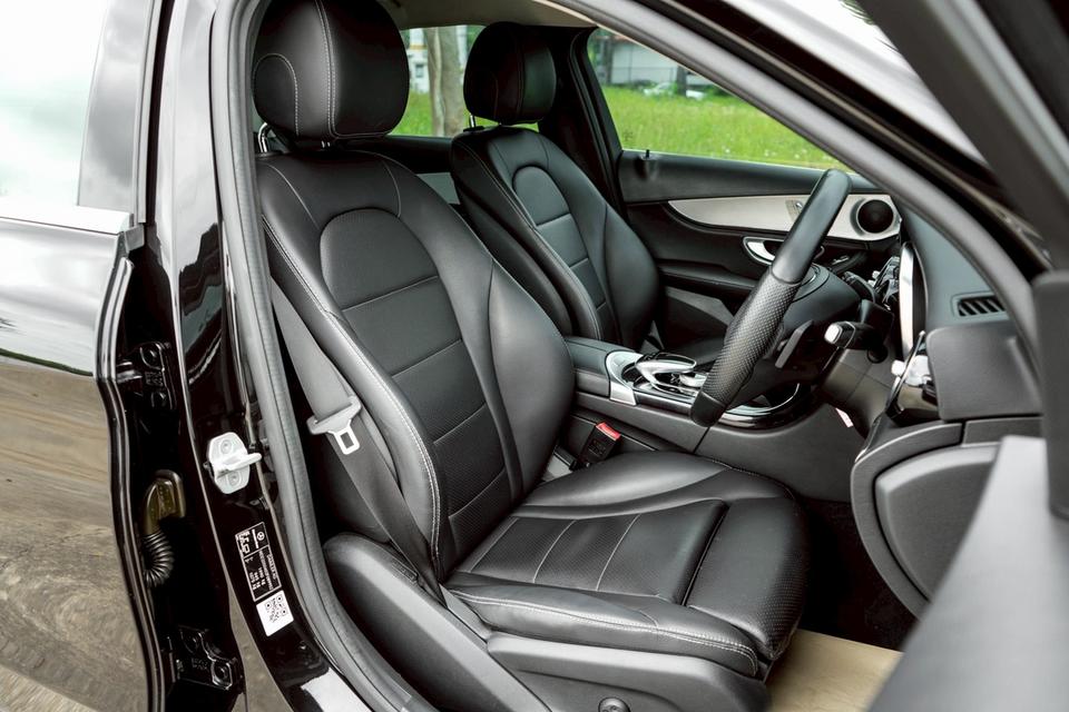 รหัสรถ CBL2127 🚘 Mercedes-Benz C180 Avantgarde หรูหราแต่เข้าถึงได้ง่าย 💫 9