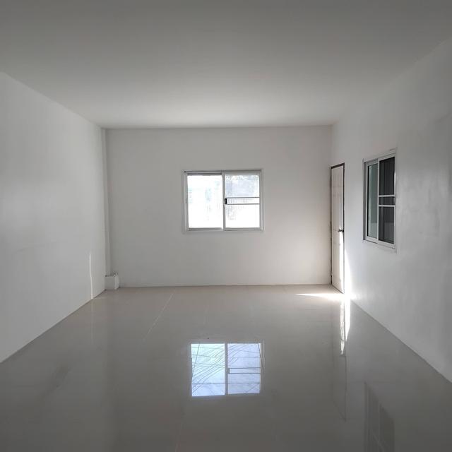 ขายโกดังนาป่าสร้างใหม่ 400 ตรม. ถ.ท้องคุ้ง-หนองรีซอย13 ใกล้ถ.เลียบมอเตอร์เวย์เส้น3701-1กม. เมืองชลบุรี 3