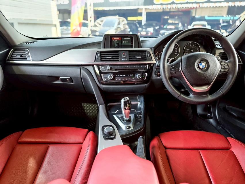 BMW 330e 2.0 Sport F30 Plug-in Hybrid รูปที่ 14