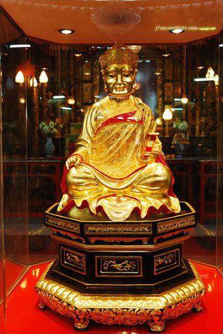 พระผงไต้ฮงโจวซือกง 大峰祖師 80 ปี มูลนิธิปอเต็กตึ้ง ปี 2533