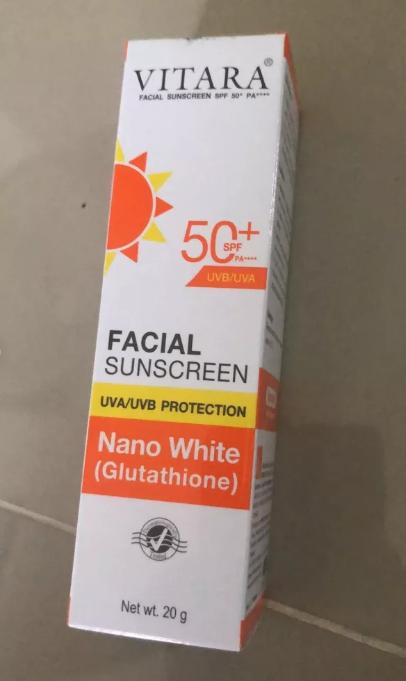 Vitara Facial Sunscreen SPF50+ PA++++  1