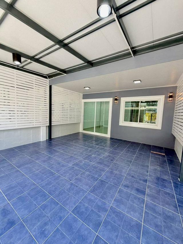 หมู่บ้านสวนทองวิลเลจ (ทำเลดีใกล้ท่าน้ำนนท์)ทาวน์เฮาส์ 2 ชั้น มีระเบียงด้านหน้า ตกแต่งใหม่พร้อมเฟอร์นิเจอร์ 4