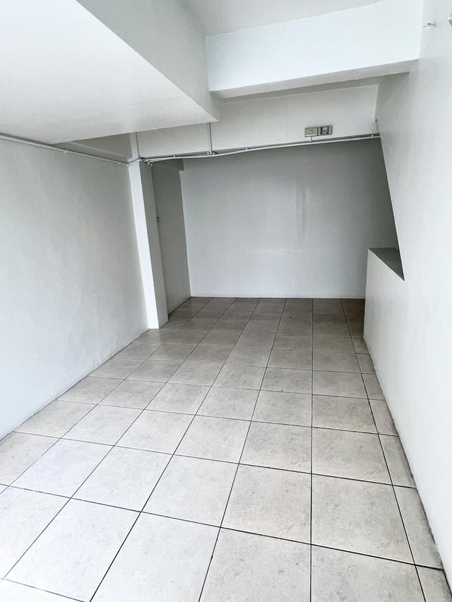 อาคารพาณิชย์ ประชาอุทิศ 90 11