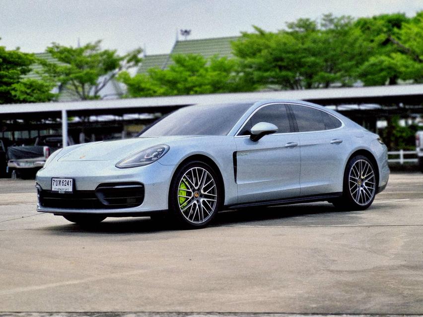 Porsche Panamera 4 E-Hybrid ปี 2021 ไมล์ 32,xxx km.
