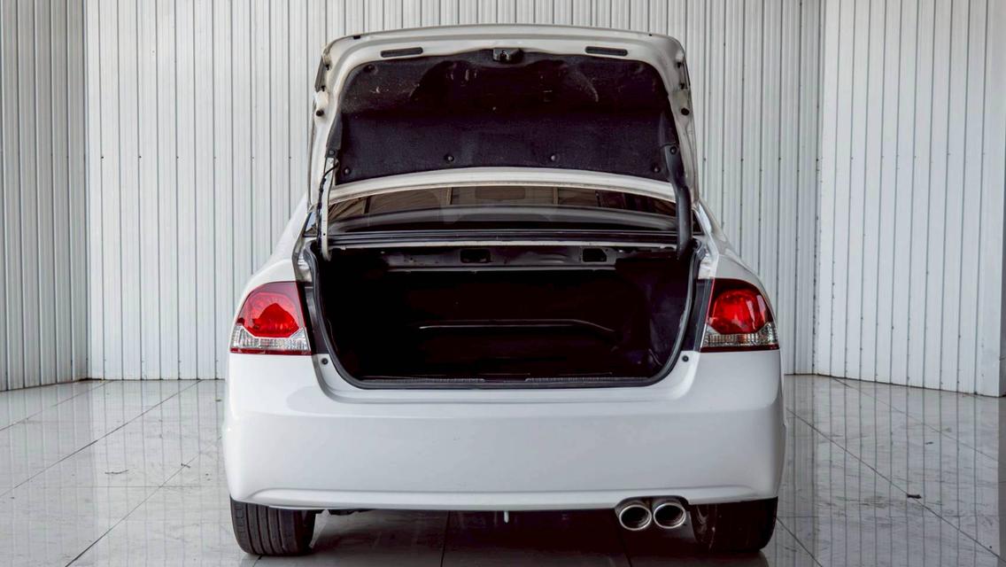 HONDA CIVIC 1.8 S ปี 2010 A/T สีขาวโฉม FD ปี05-12 รูปที่ 6