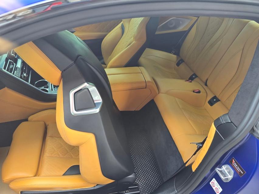 2020 BMW M8 4.4 F92 (ปี 20-27) Competition Coupe รูปที่ 9