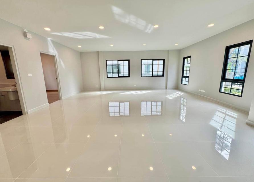 ขายบ้านเดี่ยว2ชั้น Centro Bangna  ติดเมกะ บางนา 4