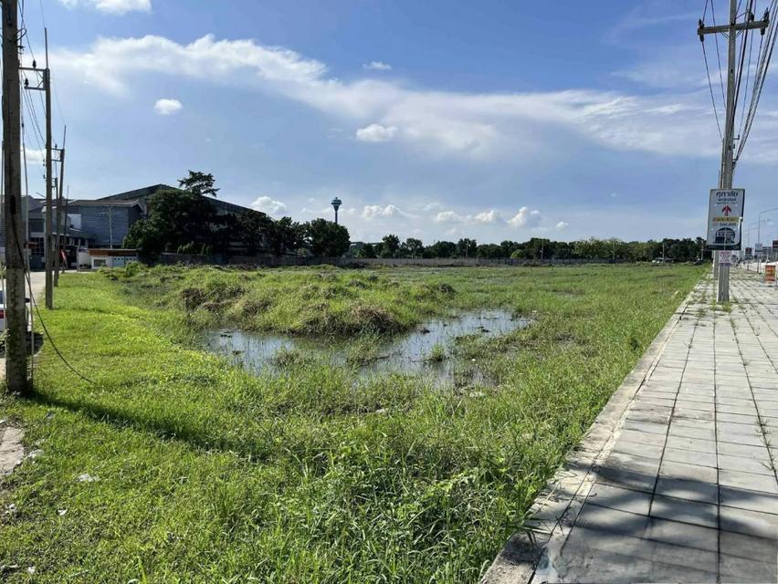 ขาย ที่ดินเปล่า 16 ไร่ ติด ถ.พุทธมณฑลสาย 7 และ ใกล้ ถ.บรมราชชนนี นครปฐม 3