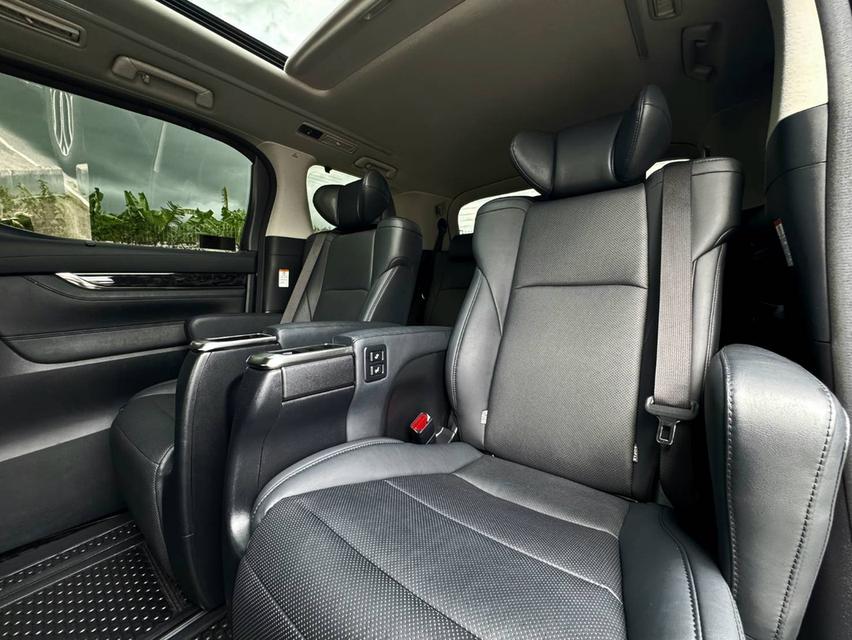 รหัสรถ PEAT9999 TOYOTA ALPHARD​ SC ปี​ 21 16