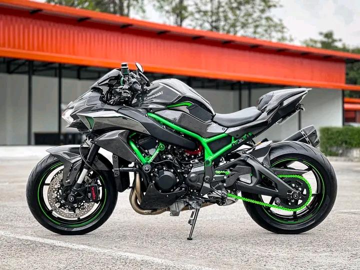 Kawasaki Ninja H2R สวยๆ