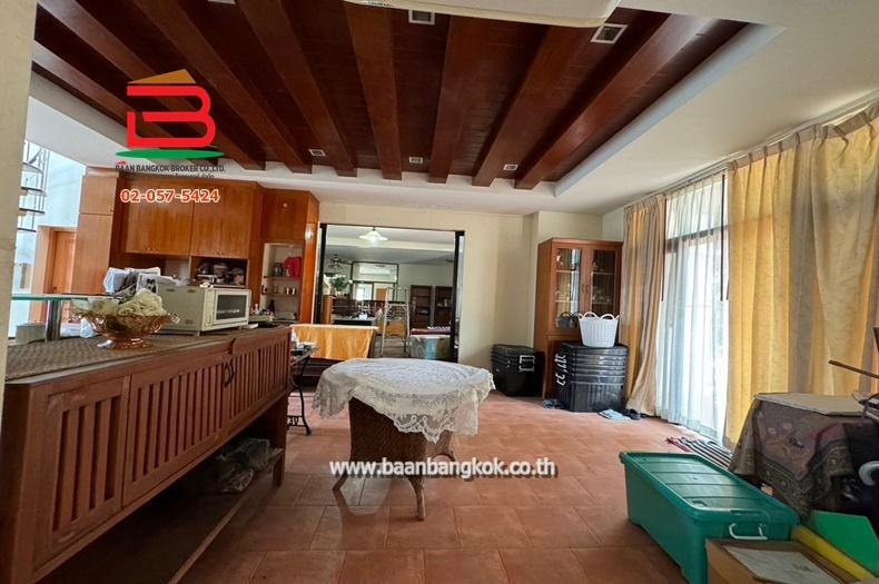 บ้านเดี่ยว ซอยสายไหม 18 เนื้อที่ 300 ตรว. ถนนสายไหม เขตสายไหม จ.กรุงเทพมหานคร