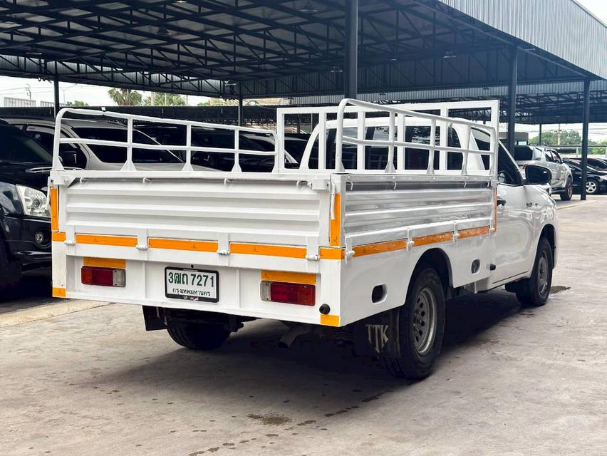 ขายรถ Toyota Hilux Revo 2.4 Single Cab Entry Pickup ปี 2022 สีขาว เกียร์ธรรมดา รูปย่อยที่ 4