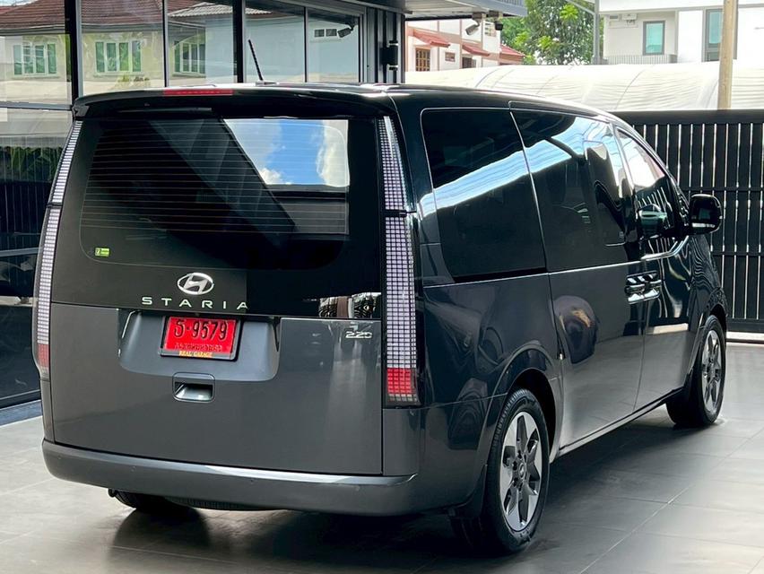 Hyundai Staria 2.2 TOP
