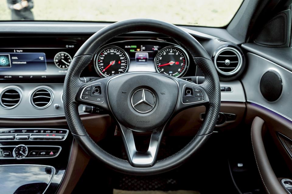 รหัสรถ CBL2782 Mercedes-Benz E350e Avantgarde W213 AT 2018 12