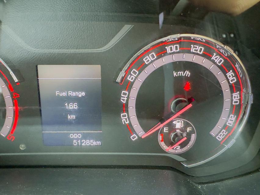 2022 MG Extender 2.0 Giant Cab Grand X รูปที่ 13