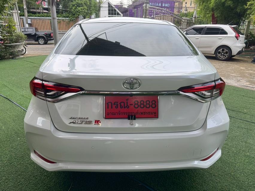Toyota Altis 1.8 Sport CVT ปี 2021 #ฟรีดาวน์ #ไม่ต้องค้ำ 8