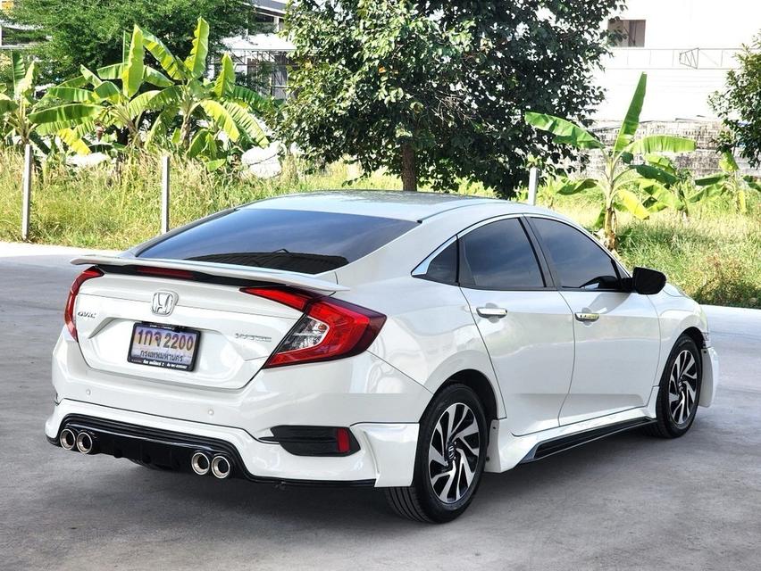 HONDA CIVIC FC​ 1.8EL  4