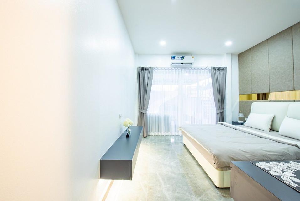 For rent pool villa Jomtien beach 100,000/month 7