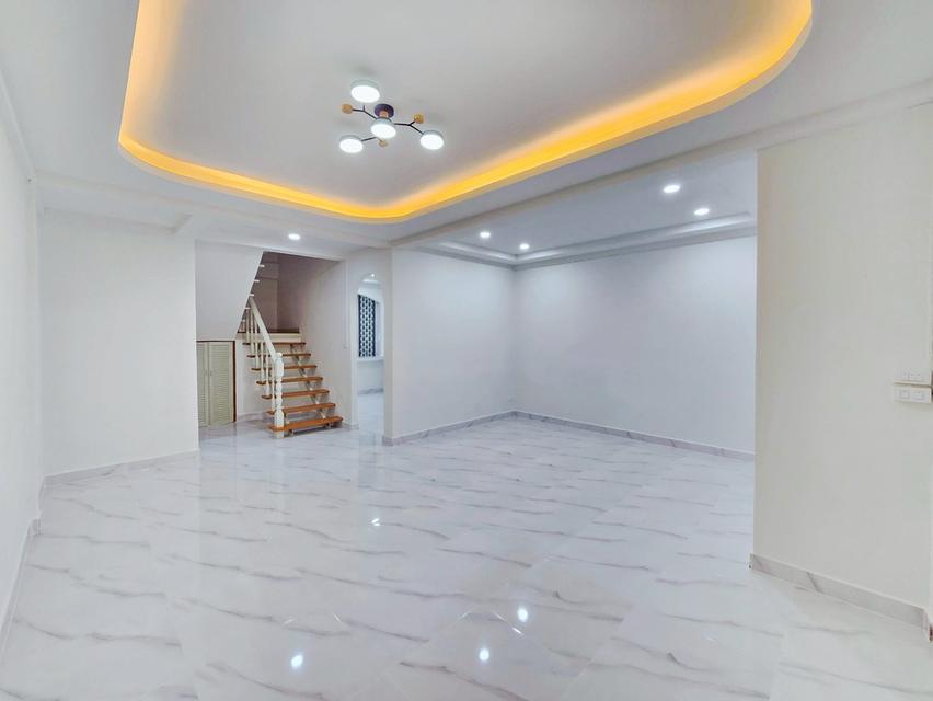 หมู่บ้านอยู่เจริญ4 ซ.1  [ ต.ลาดสวาย อ.ลำลูกกา จ.ปทุมธานี ] 3