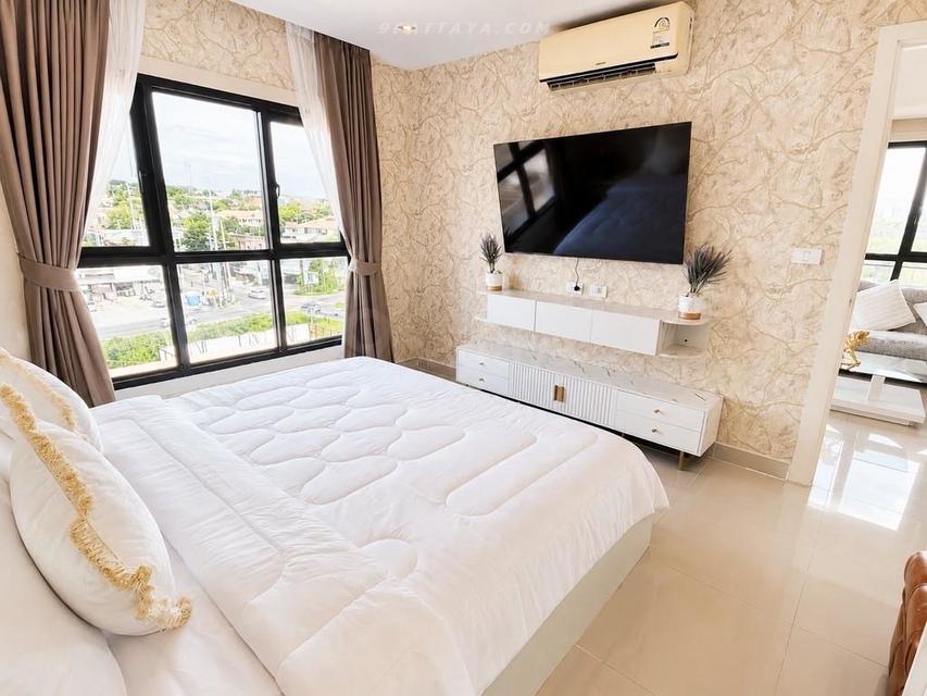 For Rent — Top-Floor Corner Condo at The Blue Residence, PattayaBeautiful corner condo for rent at The Blue Residence, Pattaya. Top-floor unit 6