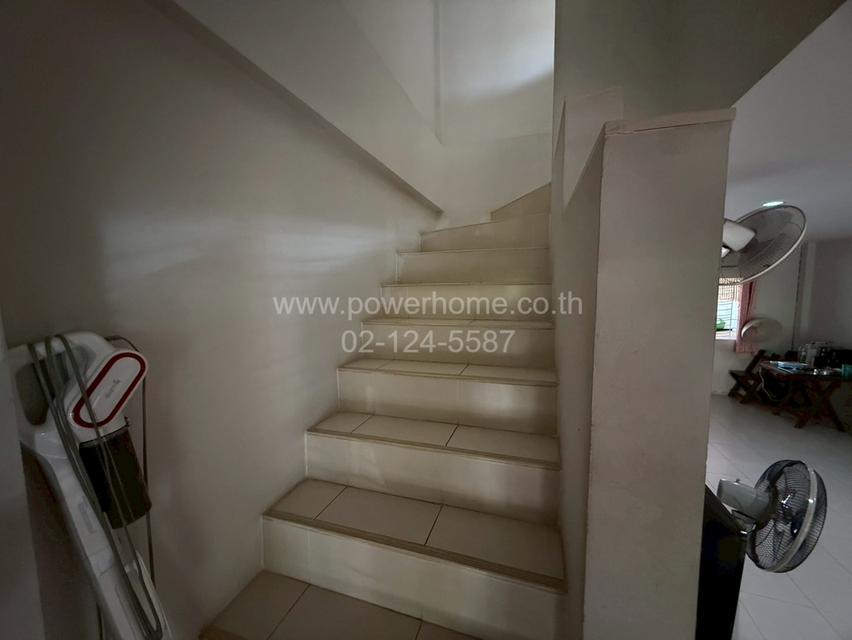 หมู่บ้านสุขสำราญ ลีฟวิ่ง (ประชาอุทิศ 90) ถนน รพช.ประชาอุทิศ  ต.คลองบ้านสวน อ.พระสมุทรเจดีย์ จ.สมุทรปราการ 12