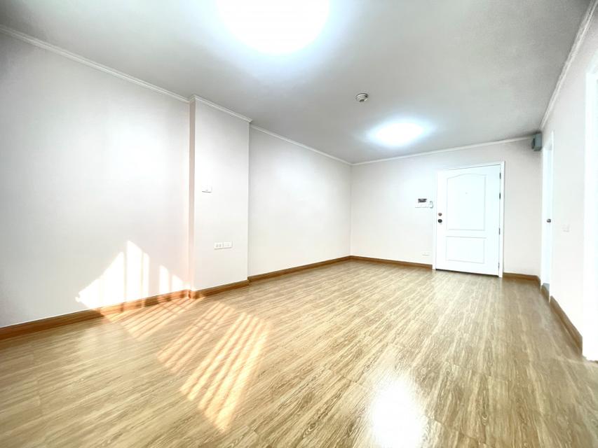 ขาย คอนโด ลุมพินีเพลส พระราม 3 - เจริญกรุง 31.09 ตรม. แยกครัว ห้องรีโนเวทใหม่เอี่ยม ราคาสุดพิเศษ 4