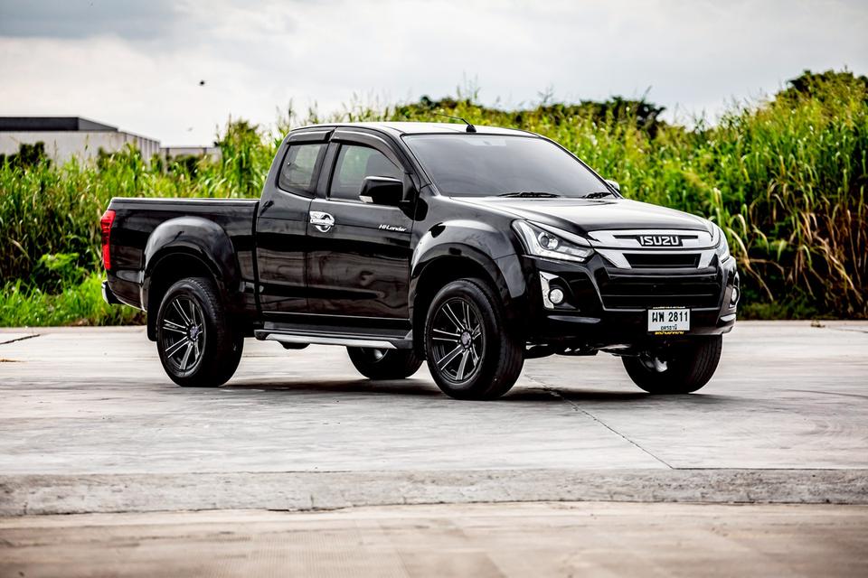 ISUZU D-MAX Hi-lander Cab 1.9 Ddi L ปี 2018 สีดำ ไมล์แท้ 80,000
