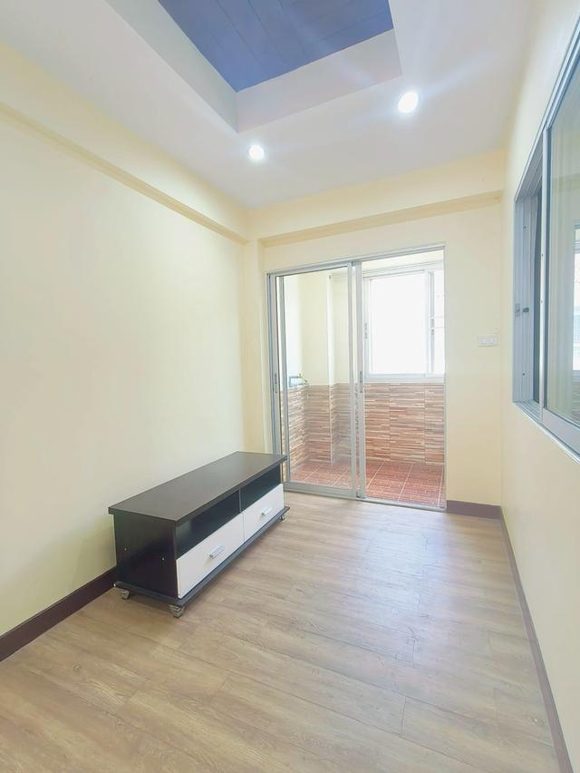 คอนโดถนนนวมินทร์ รามอินทรา นวลจันทร์  SW. condominium. สนใจโทร.​0853186868​คุณวา. 16