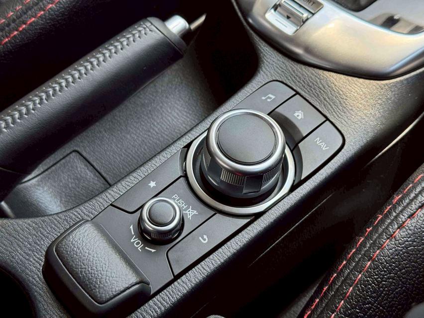 MAZDA 2 1.3 High Connect เกียร์AT สีดำ ปี2019 รูปที่ 11