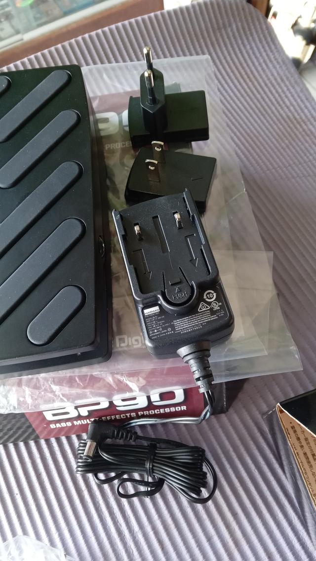 เอฟเฟคเบส Digitech BP90 ลดราคาตัววางโชว์กน้าร้าน