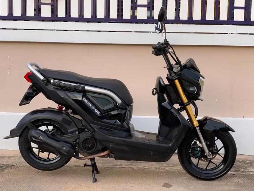 HonDA zoomer-x2015